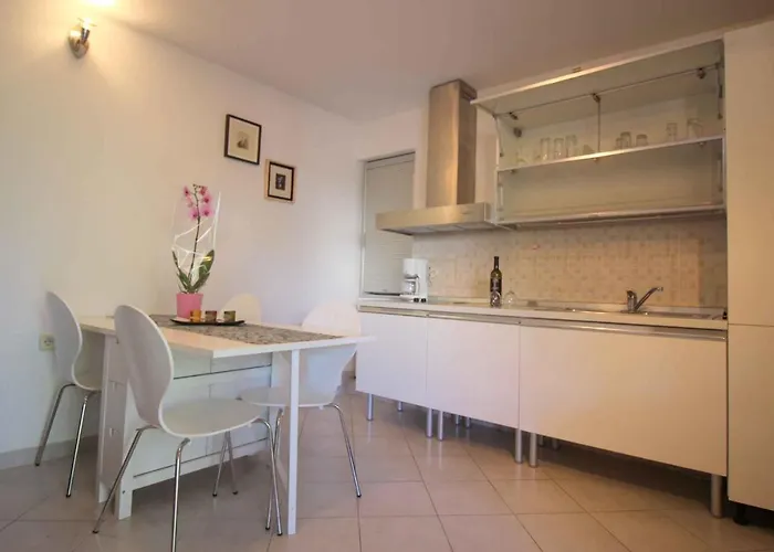 In With One-bedroom 7 Poreč