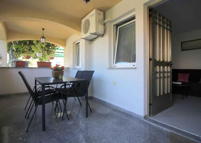 In With One-bedroom 7 * Poreč