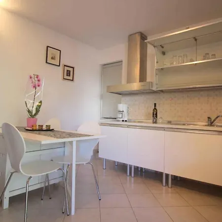 In With One-bedroom 7 Πόρετς